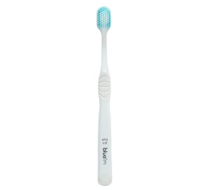 bluem Day-to-Day Toothbrush (Pack of 1)