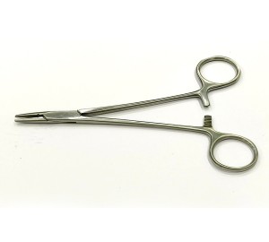 Needle Holder Crilewood with Suture Passing Hole